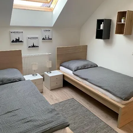Apartman Schoene Und Helle Deutsch-Wagram