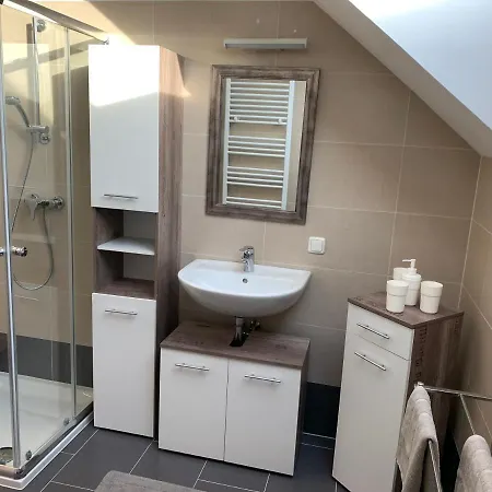 Schoene Und Helle Apartman Deutsch-Wagram