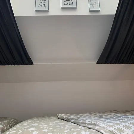 Apartman Schoene Und Helle Deutsch-Wagram