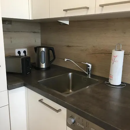 Schoene Und Helle Апартаменты *