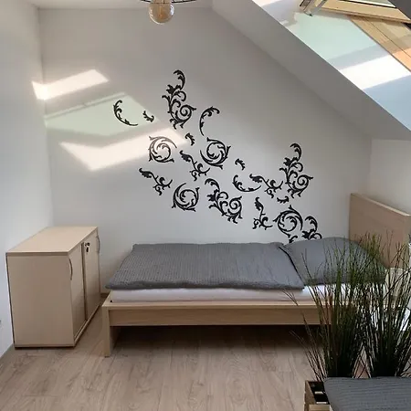 Apartman Schoene Und Helle Deutsch-Wagram