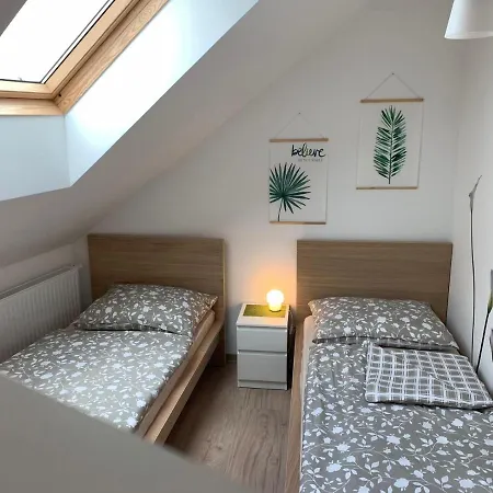 Schoene Und Helle Apartman Deutsch-Wagram